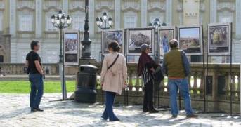 TIMIȘOARA: Expoziția „Let’s Clean The World Together!” în Piața Unirii