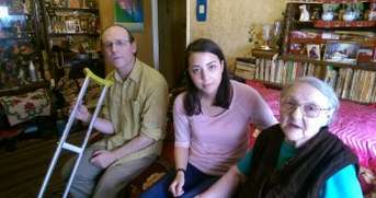 VISELE BĂTRÂNILOR: „În copilărie dorești totul… la bătrânețe… nimic”