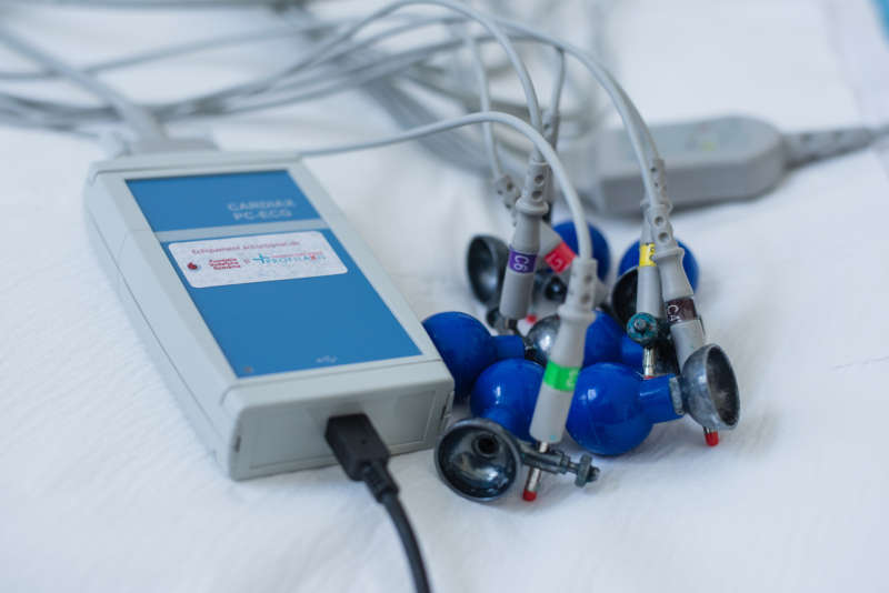 Alte 1.200 de consultatii la distanta gratuite pentru pacientii din zona rurala, efectuate cu ajutorul telemedicinei