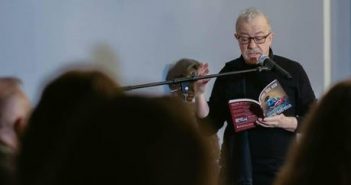 New York-ul e un poem: O seară cu Andrei Codrescu