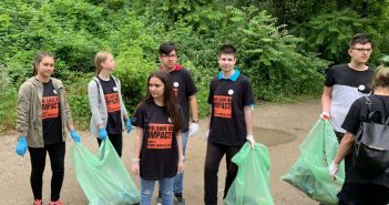 Un 1 iunie altfel: elevii de liceu și gimnaziu fac azi schimbări vizibile în comunitate